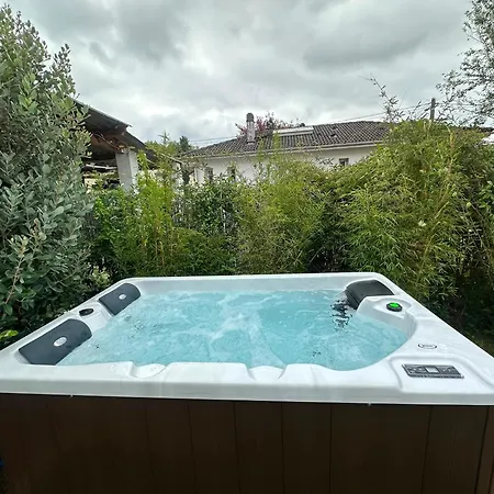 Oasis - Jacuzzi Prive & Jardin Au Calme Apartament *